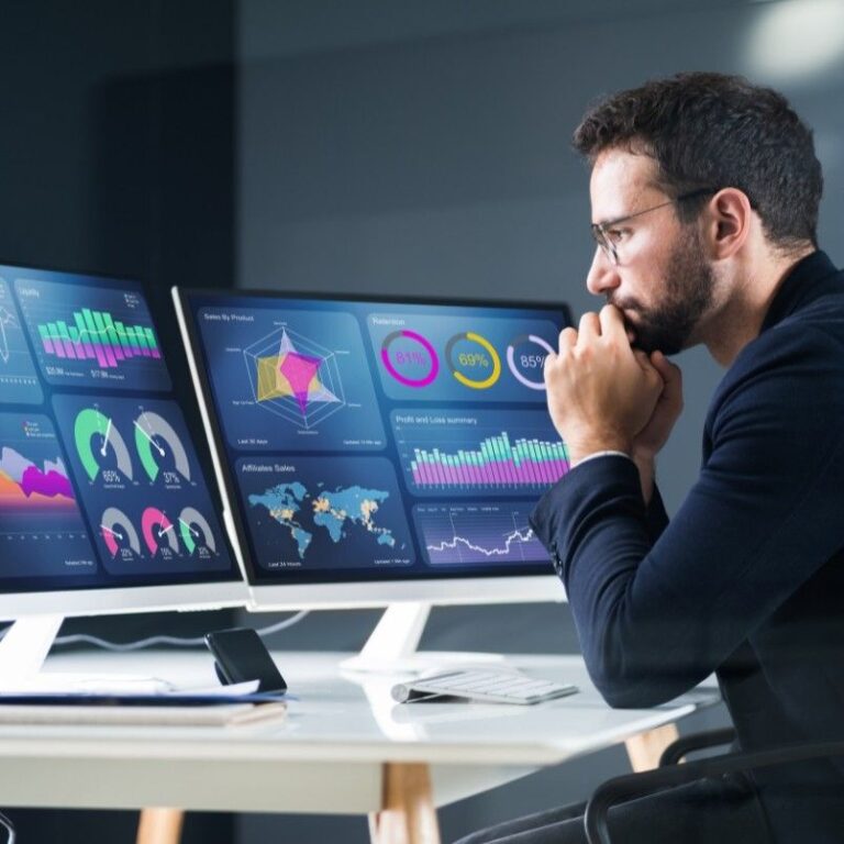 How To Track Project Progress: 8 Steps For Success